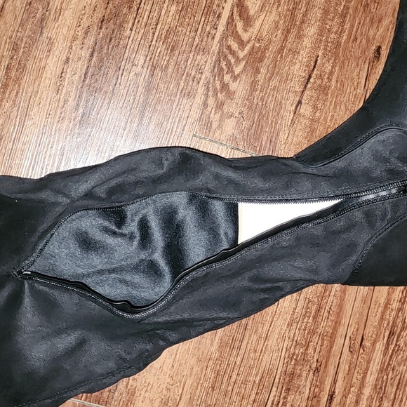 New Rouje Black Suede Knee High Chunky Heel Moto Grunge Pull Up Zip Boot 7 1/2 - Picture 7 of 12